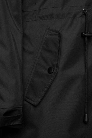Elle Emma Festival Mac Black