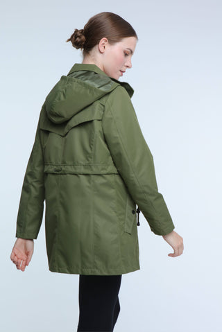 Elle Festival's khaki short parka, a trendy and comfy choice for everyday wear and outdoor adventures.